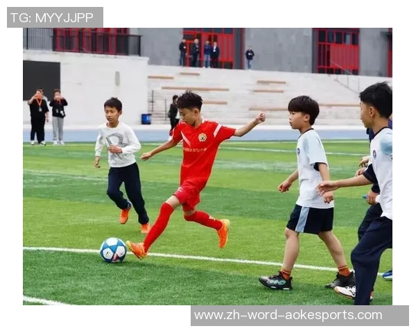 青岛东清足球俱乐部携手社区共建足球文化助力青少年成长与发展 青岛东清足球俱乐部携手社区共建足球文化助力青少年成长与发展